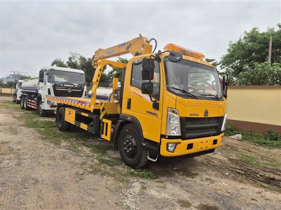 Xe cứu hộ giao thông 3 chức năng - HOWO